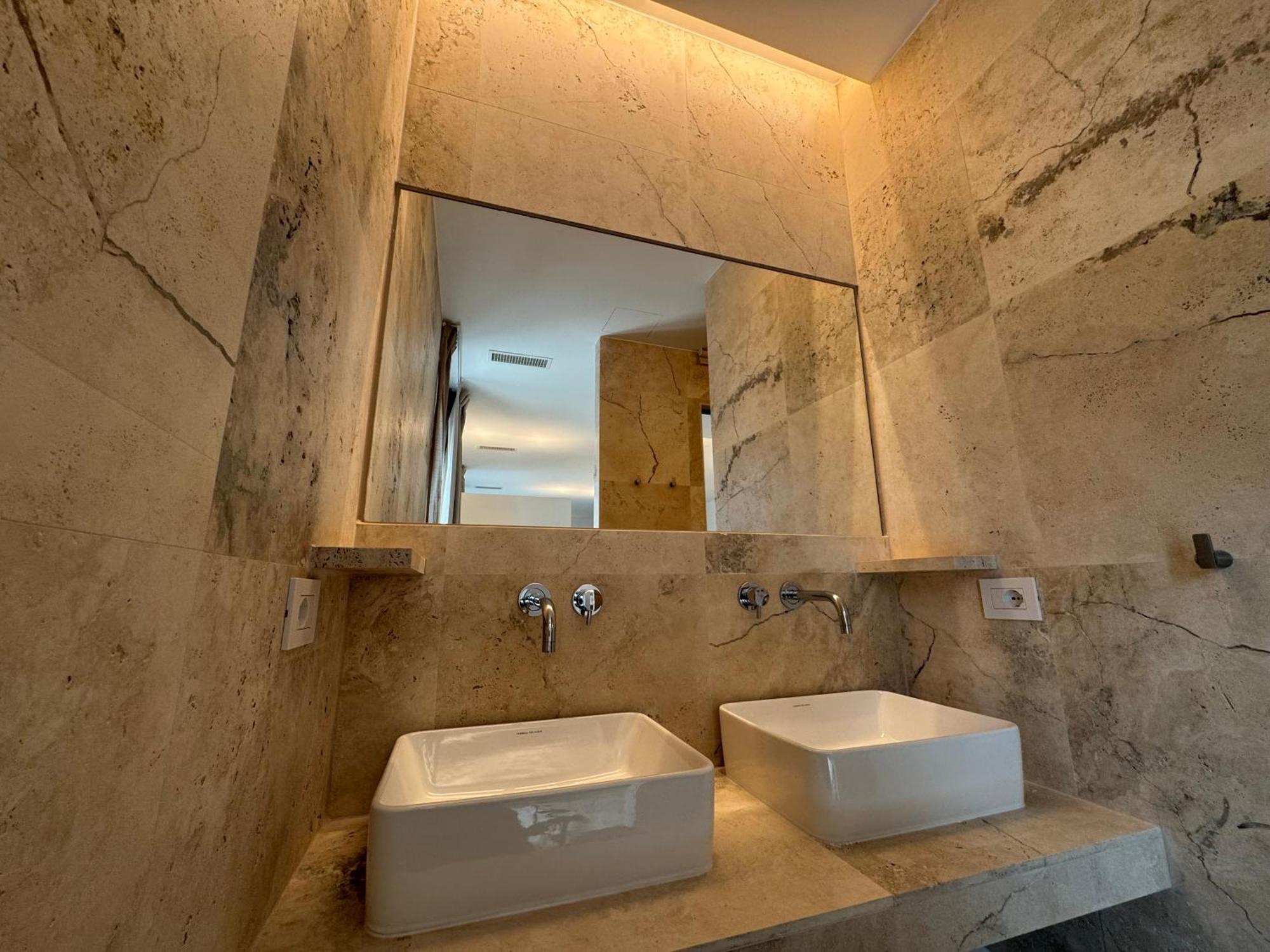 Apartmán Kiwi Latina Exteriér fotografie